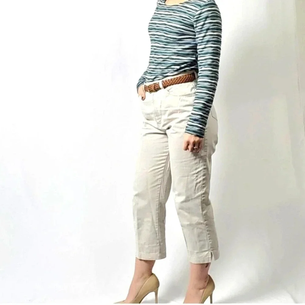 Lauren Jean Company Khaki Cropped Pants - 10
